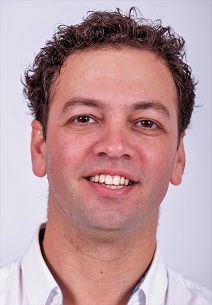 César Toste