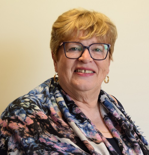 Dora Valadão